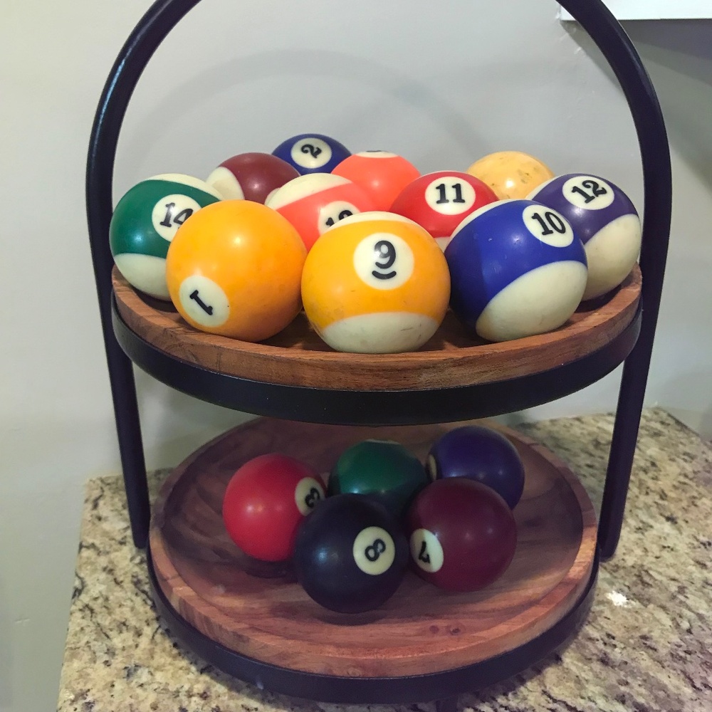 MCM Vintage billard balls complete set